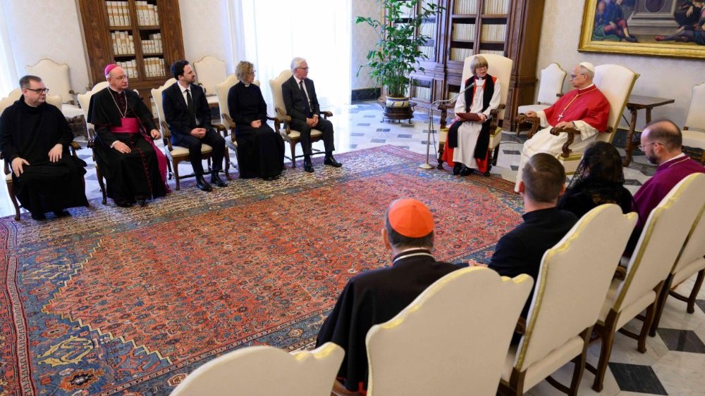 2026.04.27 Sua Grazia Sarah Mullally, Arcivescovo di Canterbury