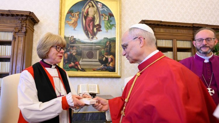 L'arcivescovo di Canterbury in udienza da Papa leone XIV