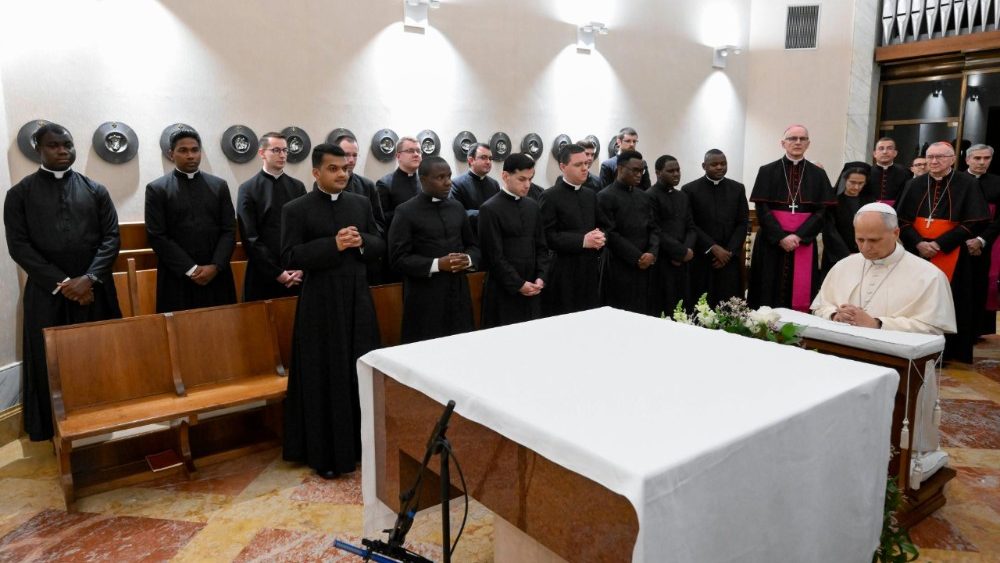 2026.04.27 Visita alla Pontificia Accademia Ecclesiastica