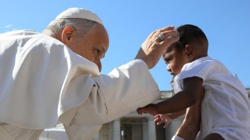 Audience g&eacute;n&eacute;rale: L&eacute;on XIV en messager de paix revient sur son voyage en Afrique