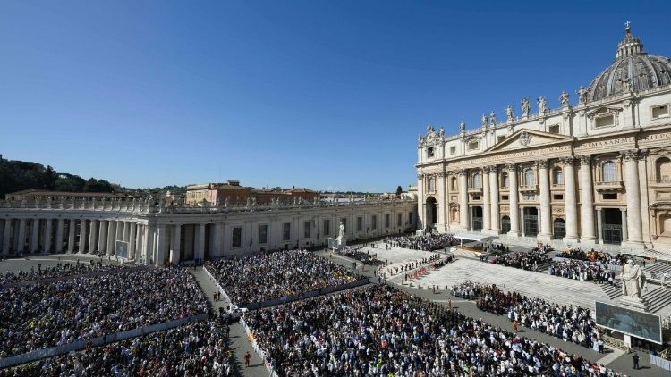L'udienza generale del mercoledì in Piazza San Pietro 