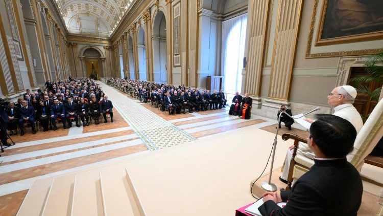O Papa Le&atilde;o XIV na audi&ecirc;ncia aos funcion&aacute;rios da Confer&ecirc;ncia Episcopal Italiana
