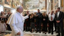 البابا لاوُن الرابع عشر يستقبل وفد المؤسسة البابوية The Papal Foundation ٢ أيار مايو ٢٠٢٦