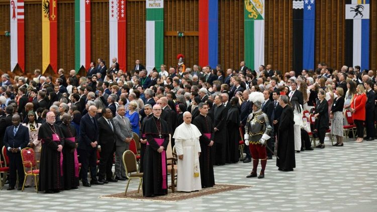 Popiežiškosios šveicarų gvardijos narių priesaikos ceremonija Vatikane 