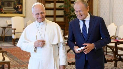 Papst Leo XIV. empf&auml;ngt den polnischen Ministerpr&auml;sidenten Tusk