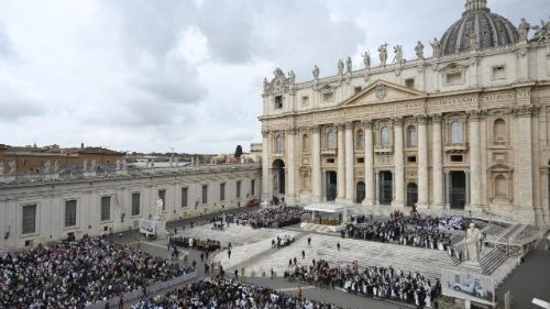 El Papa en la catequesis: “Mar&iacute;a, modelo de la Iglesia, la mujer icono del Misterio”