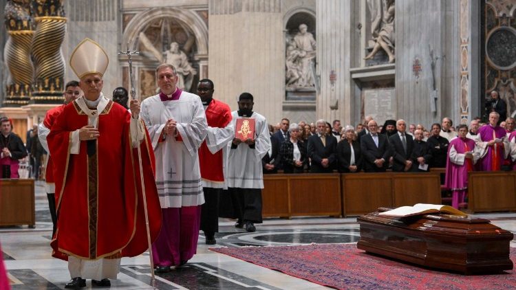 Les fun&eacute;railles du cardinal Tscherrig.