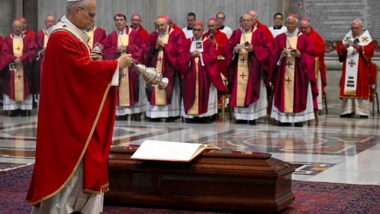2026.05.15 Cappella Papale per le esequie del Cardinale Paul Emil Tscherring 