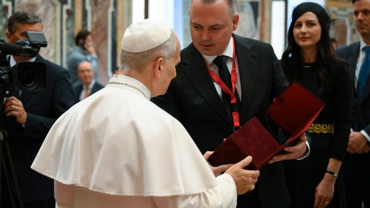 Il saluto di Papa Leone ai partecipanti