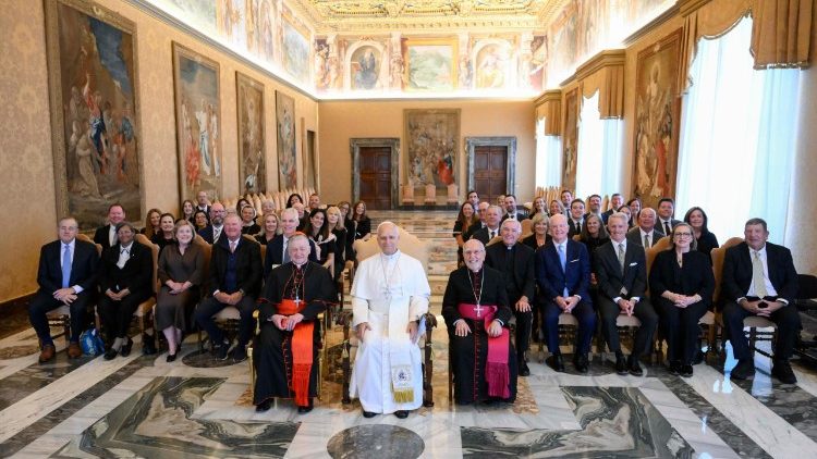 Le Pape et la délégation de la "Catholic Extension Society".