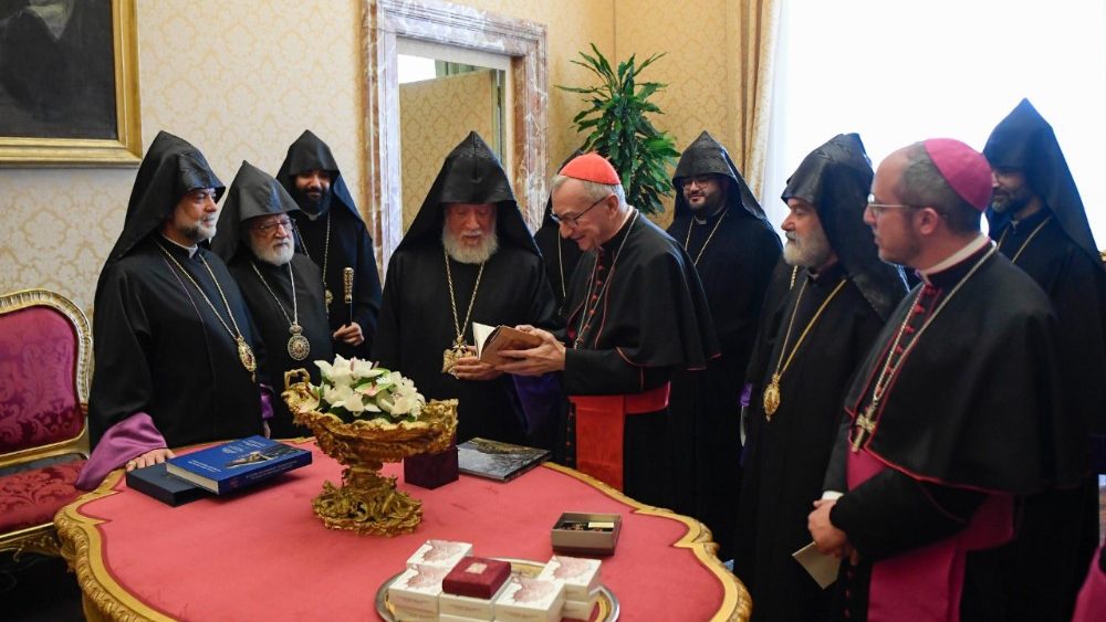 Întâlnirea patriarhului Aram I cu cardinalul secretar de stat, Pietro Parolin