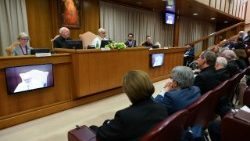 Pope Leo XIV meets with leaders of ecclesial movements and lay associations in the New Synod Hall