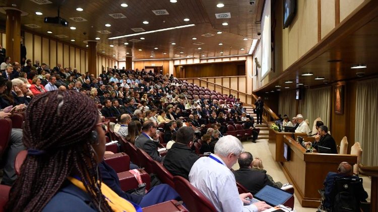 O encontro com Le&atilde;o XIV foi realizado na Sala do S&iacute;nodo