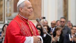 Leão XIV durante o encontro com os bispos, o clero, os religiosos e as famílias das vítimas da poluição ambiental