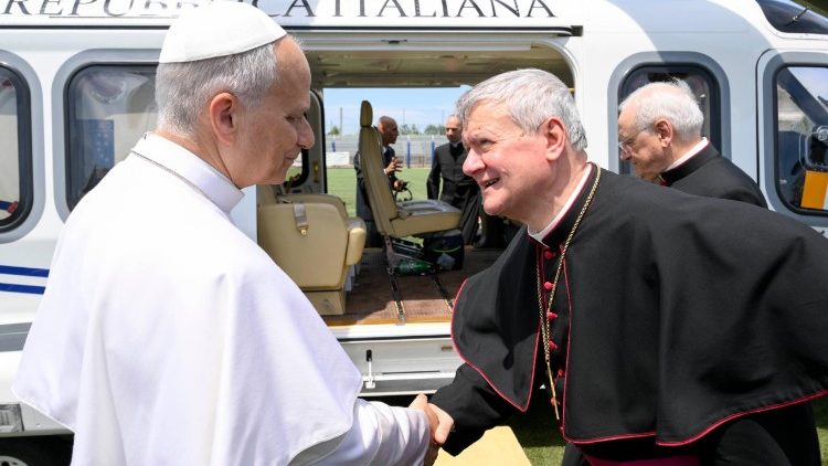 Rozloučen&iacute; před odletem z Acerry, 23. 5. 2026