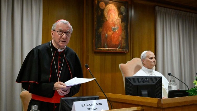 Il cardinale Parolin alla presentazione della enciclica "Magnifica humanitas"