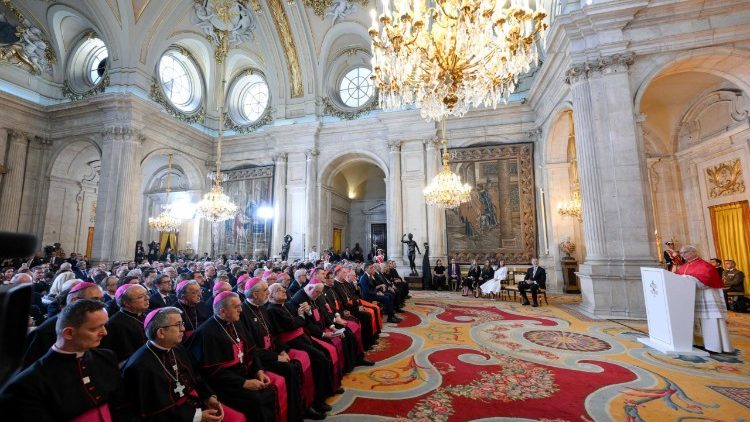 Discurso del Papa en el Palacio Real en Madrid 