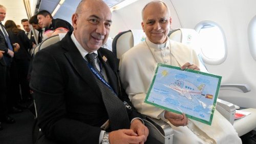 Vatican children’s hospital patients make drawing for Pope Leo XIV