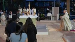 2026.06.06 Viaggio Apostolico in Spagna - Veglia di preghiera con i giovani