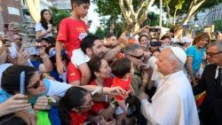 Papa XIV Leo Madridin gəncləri ilə 