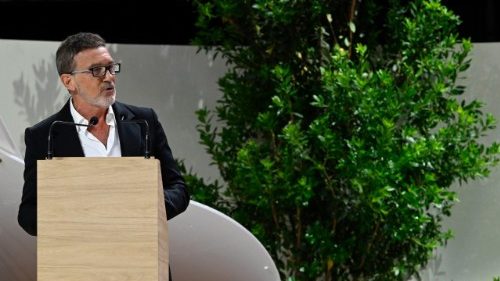 El encuentro en el Movistar Arena: Tejer redes para poner a la persona en el centro