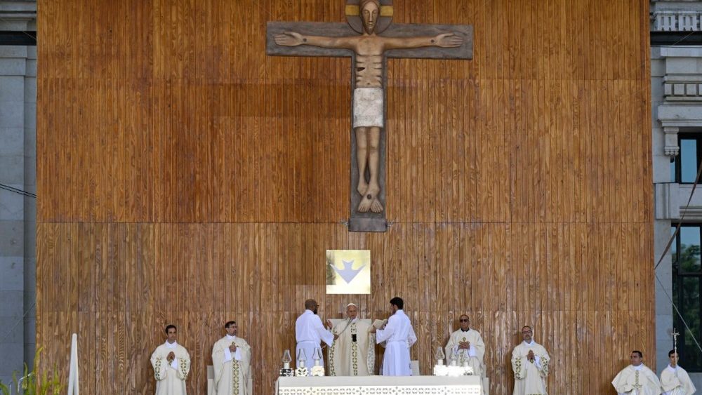 Blick auf den Altar  (Vatican Media)