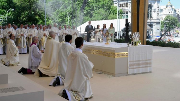 A moment during the Corpus Christi Sunday liturgy