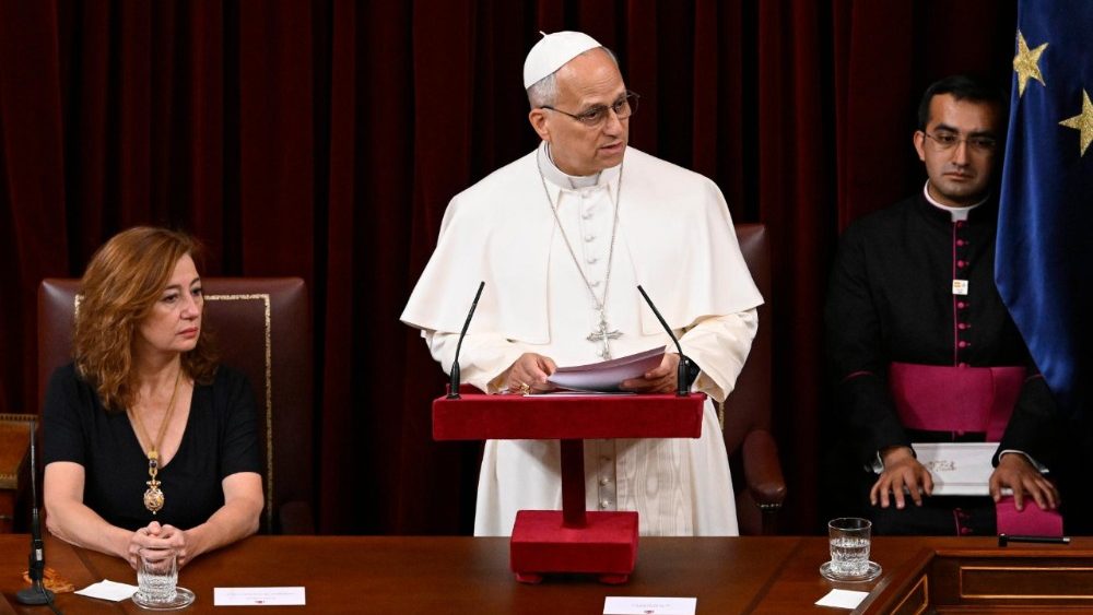 Der Papst im spanischen Parlament