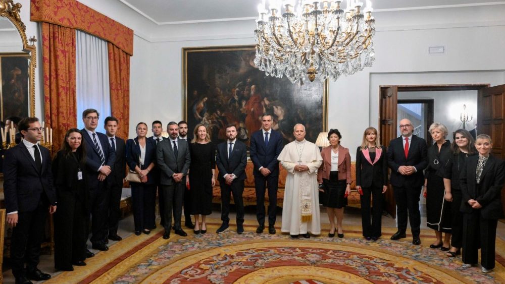 2026.06.08 Viaggio Apostolico in Spagna - Incontro privato con il Presidente del Governo di Spagna Pedro Sanchez Perez-Castejon