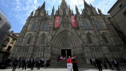 Pope Leo prays midday prayer at the Cathedral of Barcelona