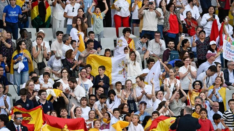 Una fiesta de fe y uni&oacute;n en el en el Estadio Ol&iacute;mpico de Barcelona, segunta etapa del Viaje Apost&oacute;lico de Leon XIV a Espa&ntilde;a 