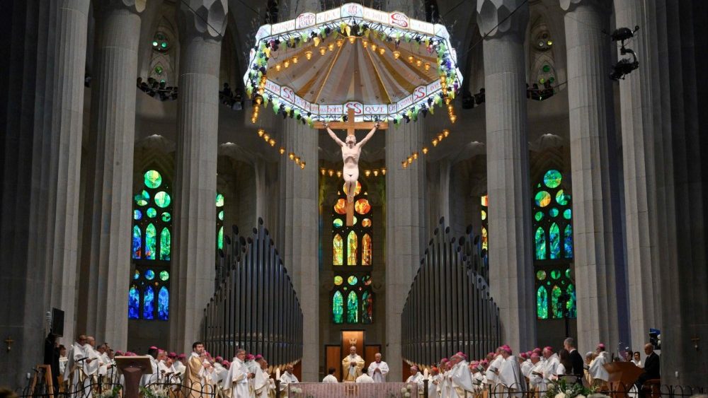 Mše svatá v bazilice Sagrada Familia, 10. 6. 2026