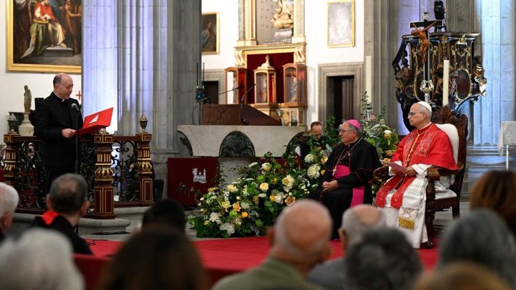 11 juin 2026 Voyage apostolique en Espagne - Rencontre avec les évêques, les prêtres, les diacres, les religieux, les religieuses, les séminaristes et les agents pastoraux dans la cathédrale Sainte-Anne
