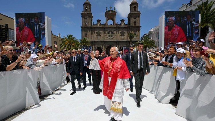 O Papa diante da Catedral