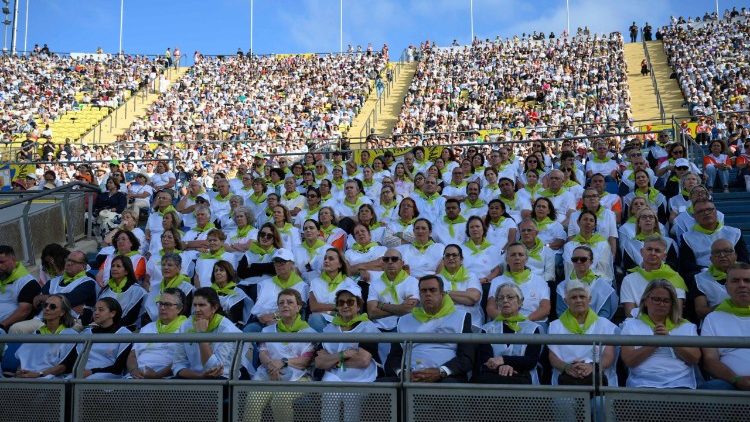 &Ouml;tvenezer h&iacute;vő a Gran Canaria-i stadionban