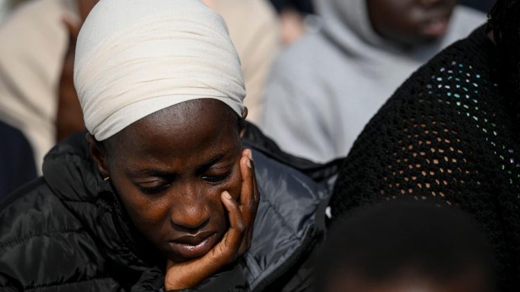 Il volto di una migrante, che oggi, presso il centro Las Ra&iacute;ces.