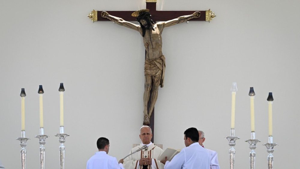 Mše svatá v přístavu Santa Cruz na Tenerife, 12. 6. 2026