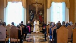 O Papa com a delegação da Universidade Hebraica de Jerusalém