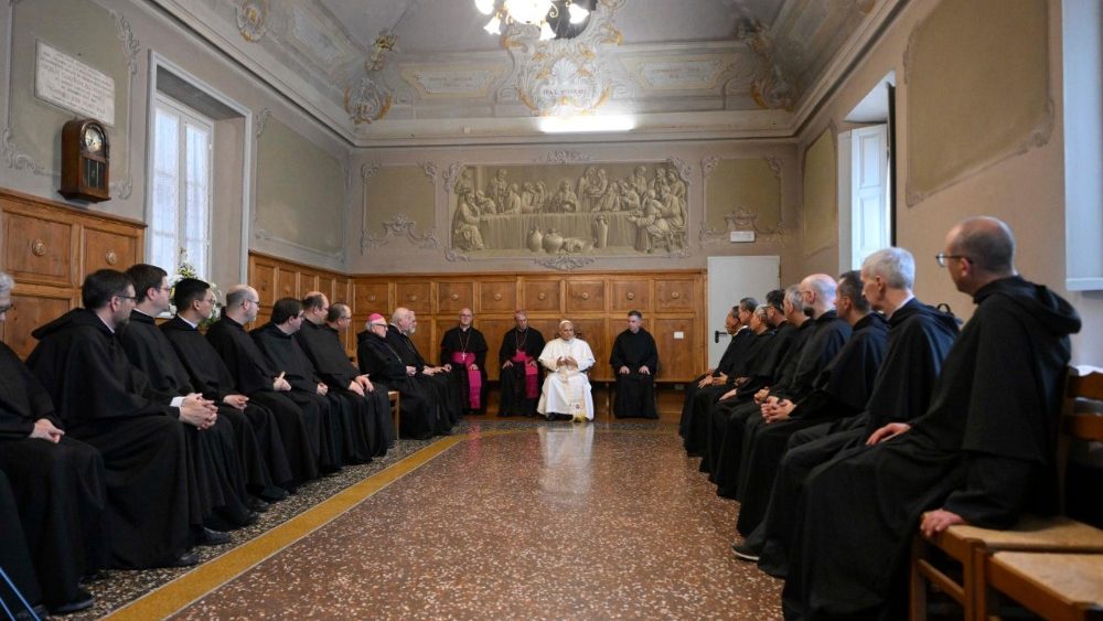 2026.06.20 Visita Pastorale a Pavia - Basilica di San Pietro in Ciel dâ  Oro