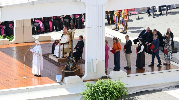 Papst Leo bei der Generalaudienz