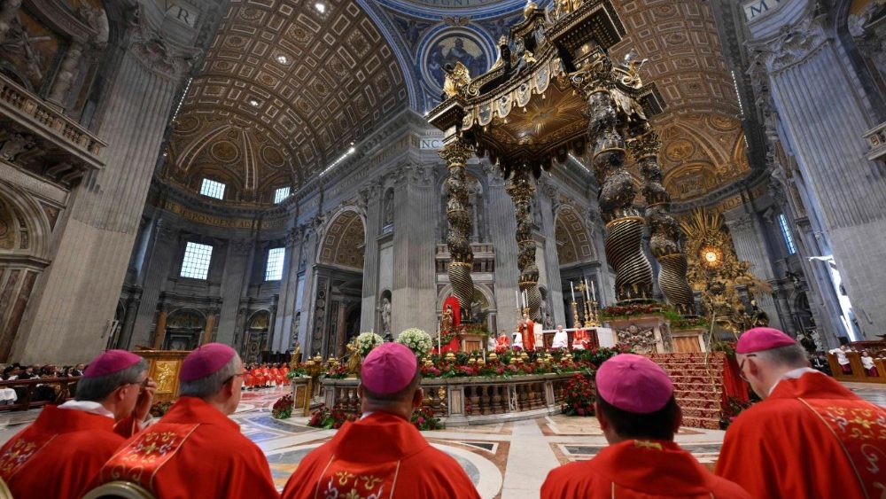 2026.06.29 Santa Messa nella SolennitÃ  dei SS Pietro e Paolo con la benedizione e lâ  imposizione dei Palli ai nuovi Arcivescovi Metropoliti