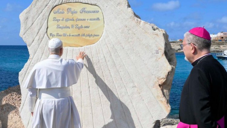 Il Papa al Molo Papa Francesco