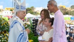 Pope Leo XIV with the people of Lampedusa