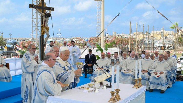 Eucarist&iacute;a celebrada por el Santo Padre en Lampedusa, s&aacute;bado 4 de julio de 2026