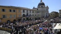 2026.07.12 Angelus 