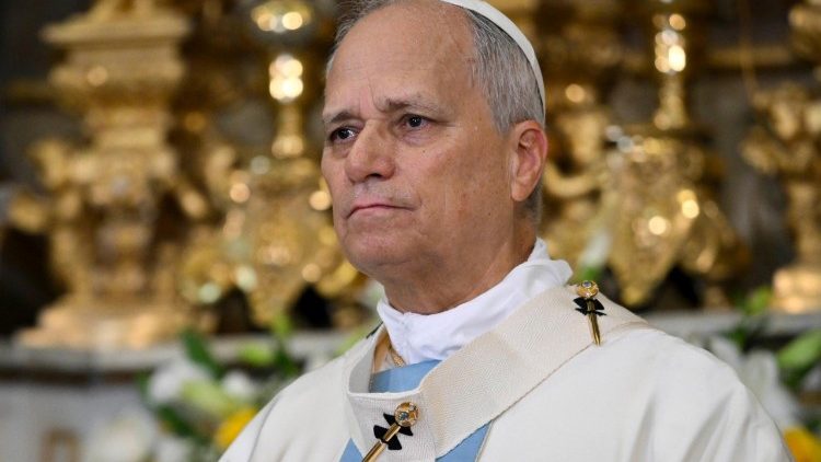 Леў XIV падчас Імшы ў парафіяльным касцёле Кастэль-Гандольфа