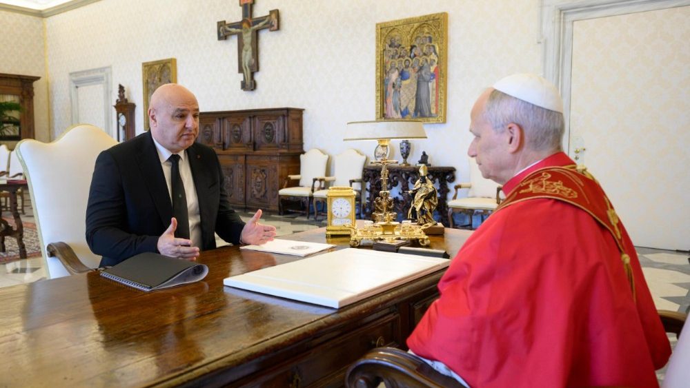El Papa León y el presidente libanés Joseph Aoun