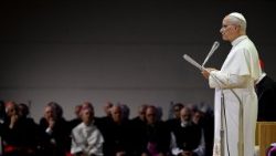 El Papa durante su discurso en el Meeting de Rímini