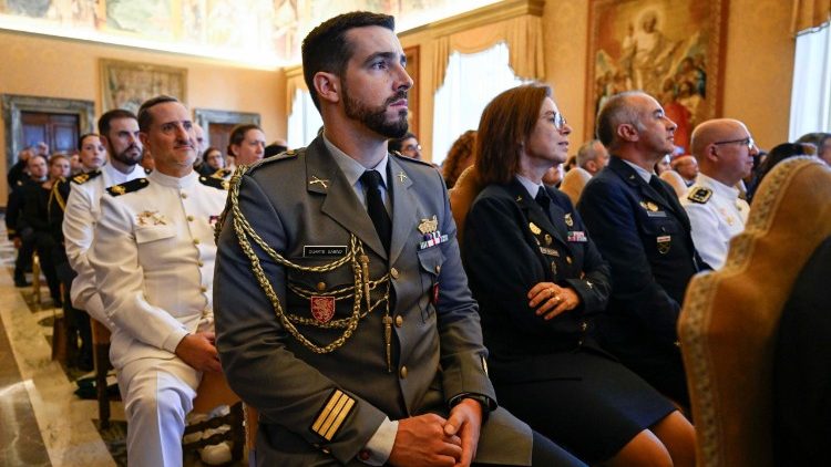 &Agrave; l’&eacute;coute du pape L&eacute;on 