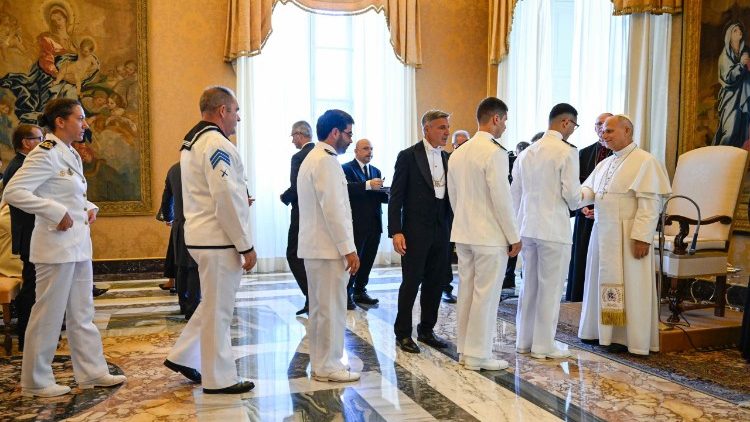 Délégation de l'Ordinariat militaire du Portugal reçue au Vatican le 24 août 2026.